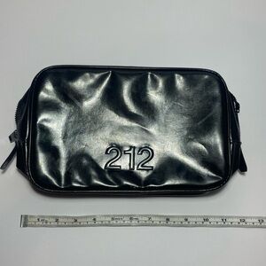 EXCLUSIVE Carolina Herrera Black Cosmetic Bag